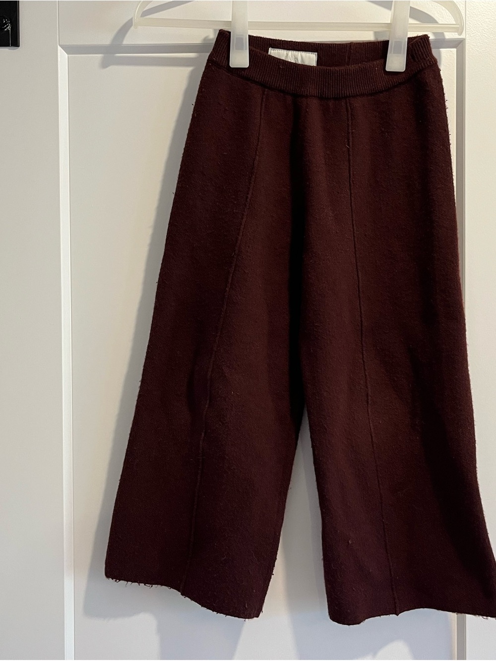 Zara Wide-Leg Knit Pants in Burgundy